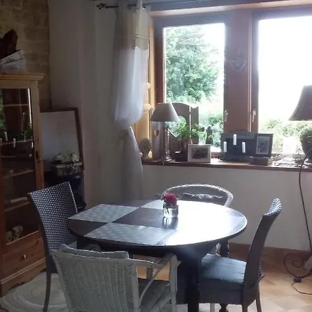 De Rose - Le Refuge Des Parachutistes - En Bordure Du Marais 3* Neuville-au-Plain