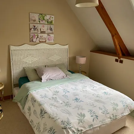 לינה וארוחת בוקר De Rose - Le Refuge Des Parachutistes - En Bordure Du Marais 3*