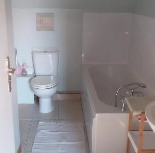 De Rose - Le Refuge Des Parachutistes - En Bordure Du Marais Alojamento de Acomodação e Pequeno-almoço 3*