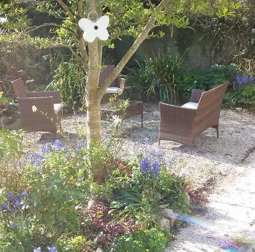 De Rose - Le Refuge Des Parachutistes - En Bordure Du Marais