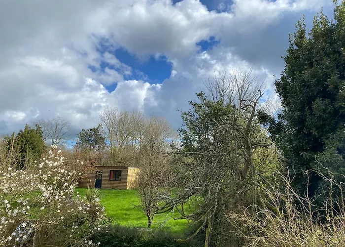 Alojamento de Acomodação e Pequeno-almoço De Rose - Le Refuge Des Parachutistes - En Bordure Du Marais Neuville-au-Plain